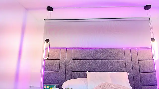 Dakota_Megan_69's cam snapshot