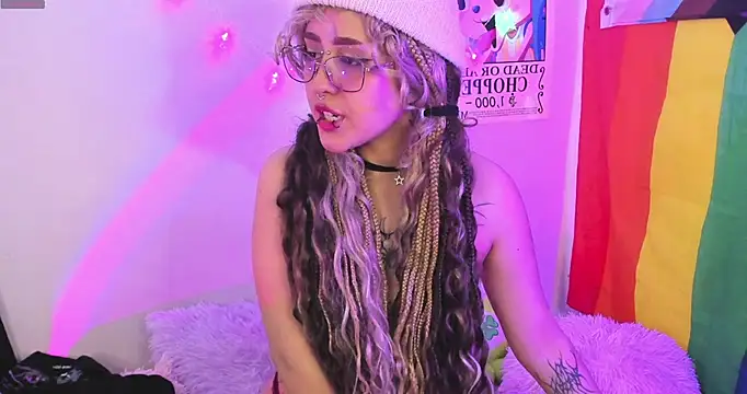 NekoWaifu's cam snapshot