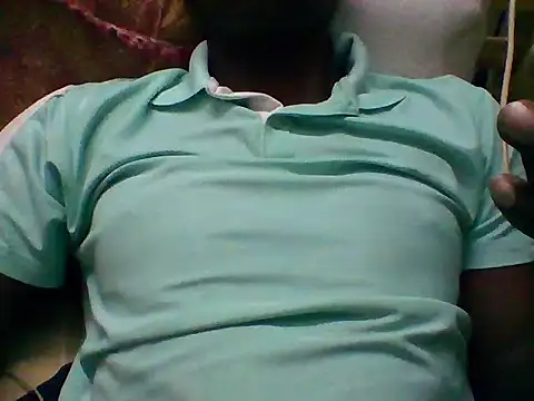 bas1cooks's cam snapshot