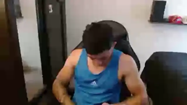 kv___xxx_'s cam snapshot