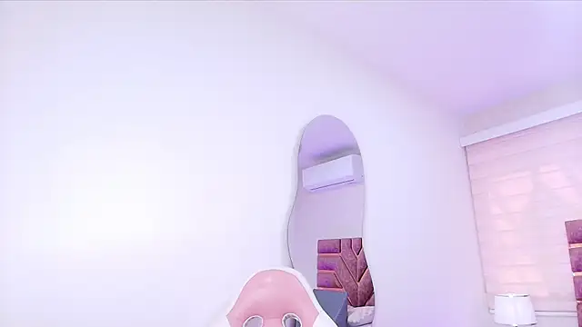 emma_madi's cam snapshot