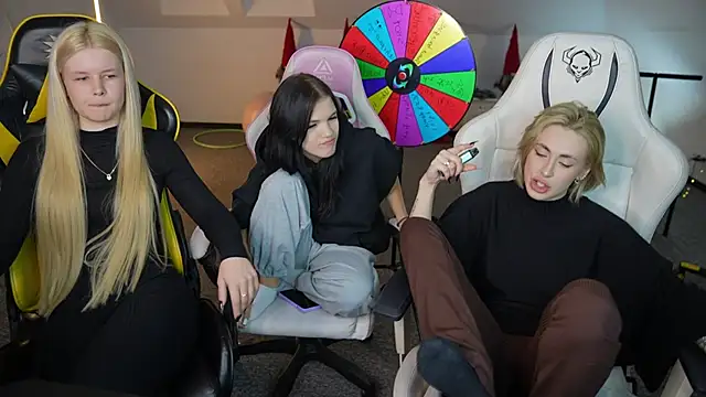 Kara_cat's cam snapshot