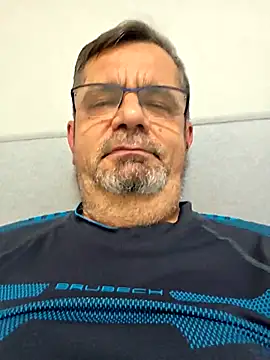 Axer1960's cam snapshot