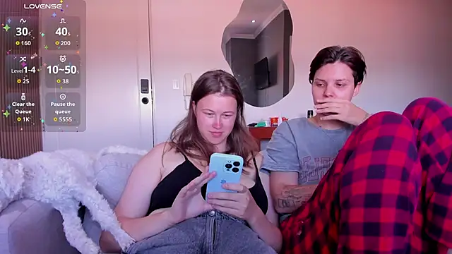 Tenderly_Couple's cam snapshot