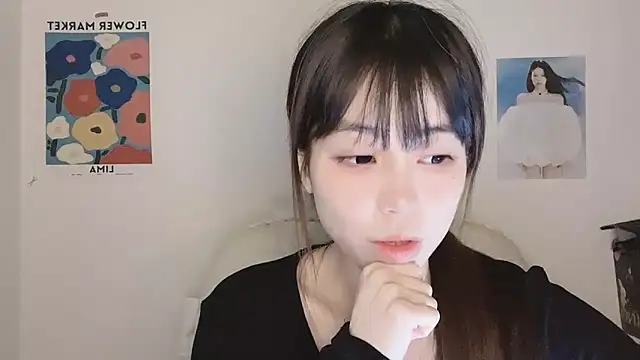 -Hottie's cam snapshot