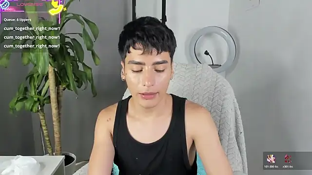 sebas_rose's cam snapshot