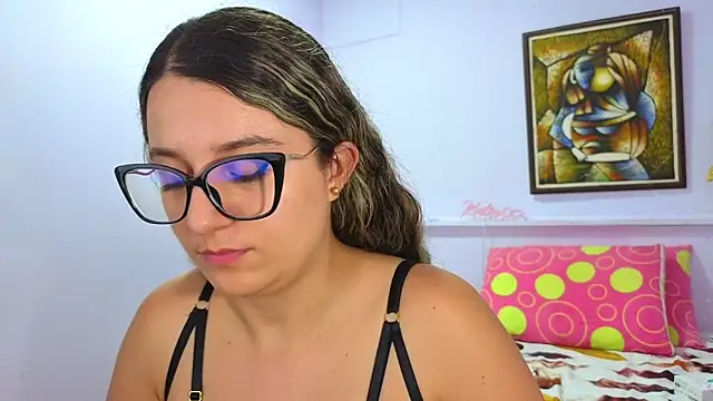 katiaa_lovv's cam snapshot