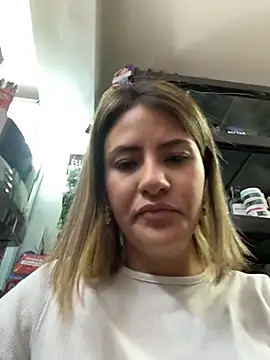 Andrea_19blonde's web cam