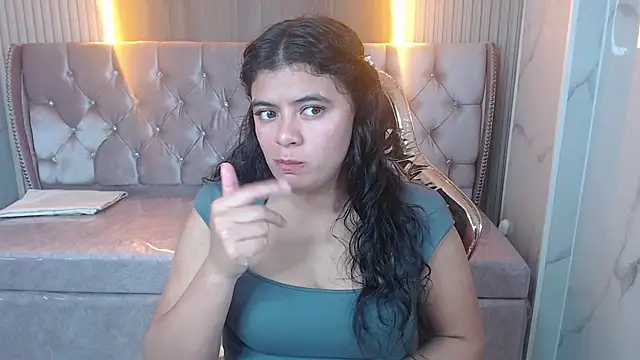 Evangeline_b's cam snapshot