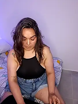 Kara_Sky's cam snapshot