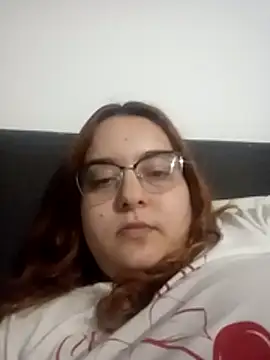 SpicyEmily_XX's cam snapshot