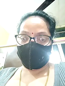 heenage's cam snapshot