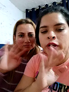 girlardiente93 live sex cam