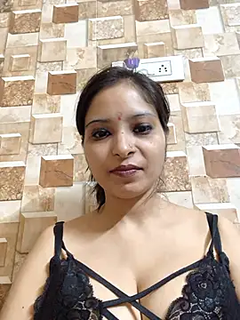 QUEEN-ADITI's cam snapshot