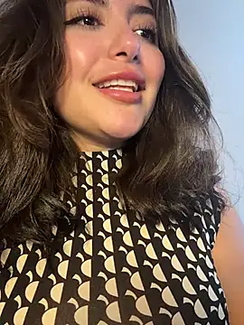 sukhakunis1 live sex cam