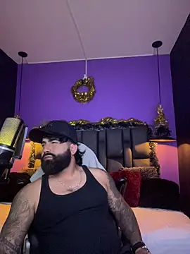 Lyon_vach live sex cam