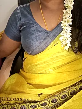Tamil-hotwife live sex cam