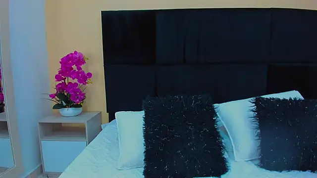 MaddyCrofft's cam snapshot