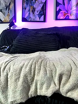 Dakotaa-lee's cam snapshot