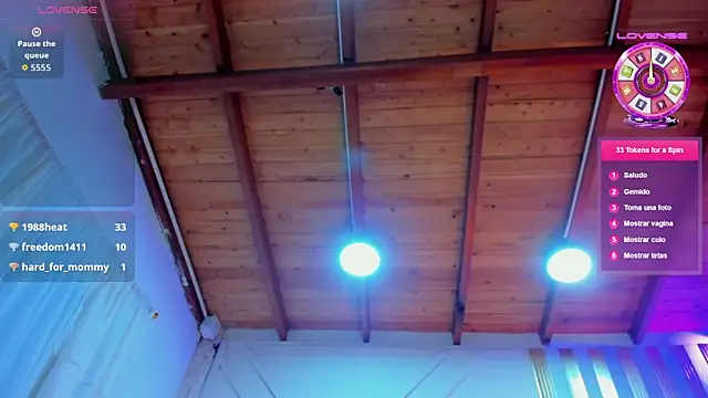 ashley__foxx_'s cam snapshot