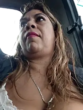 Laura-Hernandez's cam snapshot