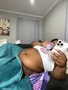 MissLola27 live sex cam