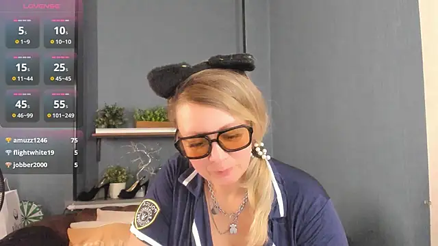 JessicaFoxie's web cam