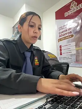 Emily-7_'s cam snapshot