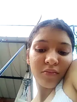 Soymaia's cam snapshot