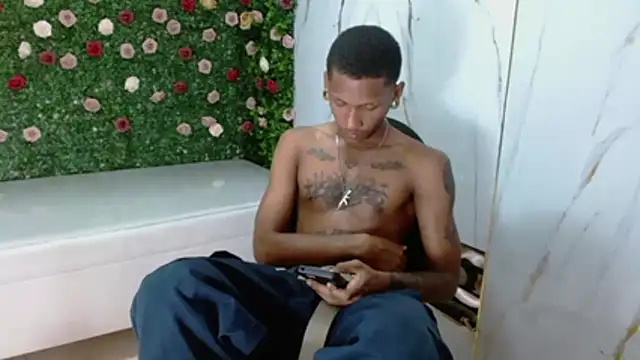 ManSant live sex cam