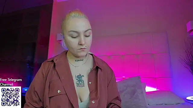 Debbie_Taylor's cam snapshot