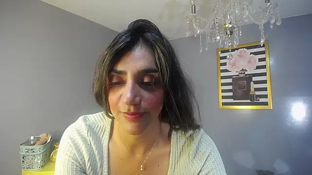 agatha_brooks_t's cam snapshot