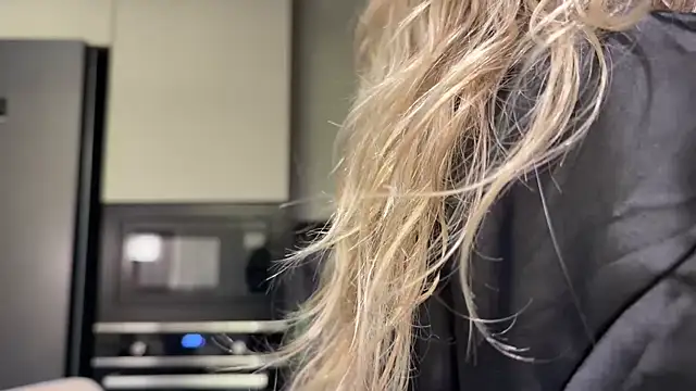 mommy_nadin's cam snapshot