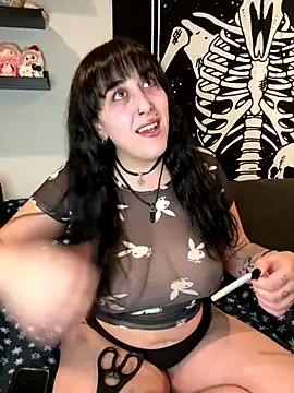 ThicBunz's cam snapshot