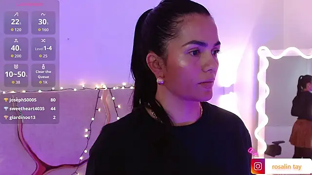 Rosalind_tay's cam snapshot