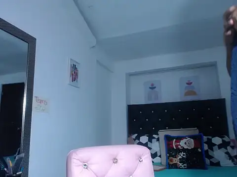 millysweetass's cam snapshot