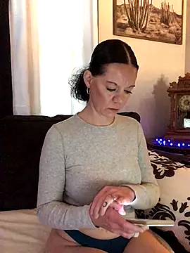 SidneyRaee's cam snapshot