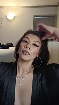 MZThang2Kute's cam snapshot