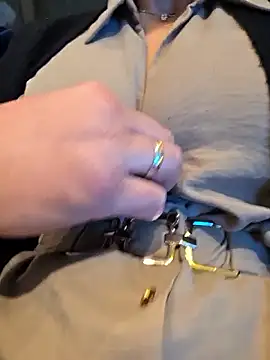 Fuxy-love69's cam snapshot