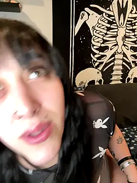 ThicBunz's cam snapshot