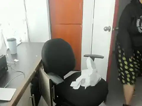 ElaandSofia's cam snapshot