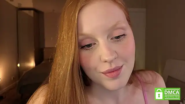 lulu_moonmoon's cam snapshot