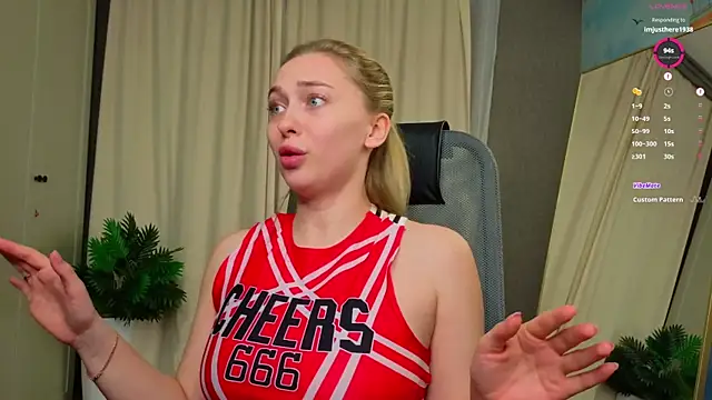 christie_luv's cam snapshot