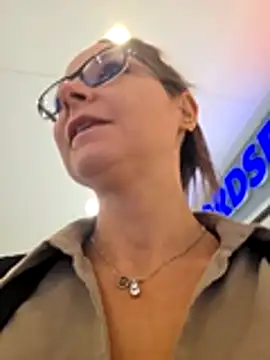 Fuxy-love69 live sex cam