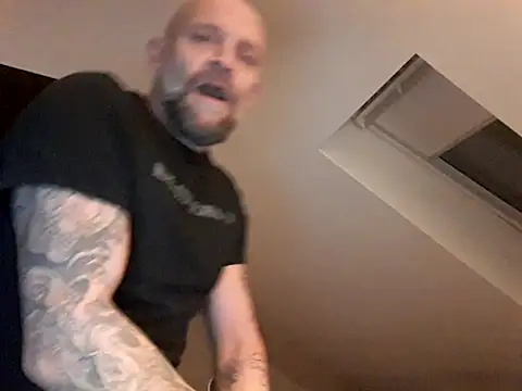 Prinzalbert7@xh live sex cam