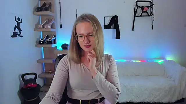 NancyHottie's cam snapshot