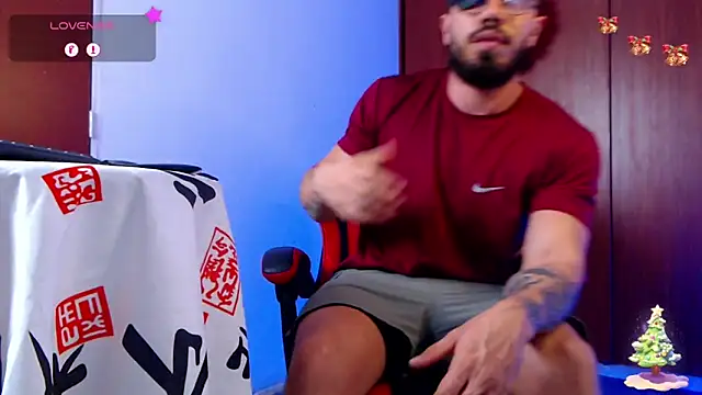 pirata_fitness's cam snapshot