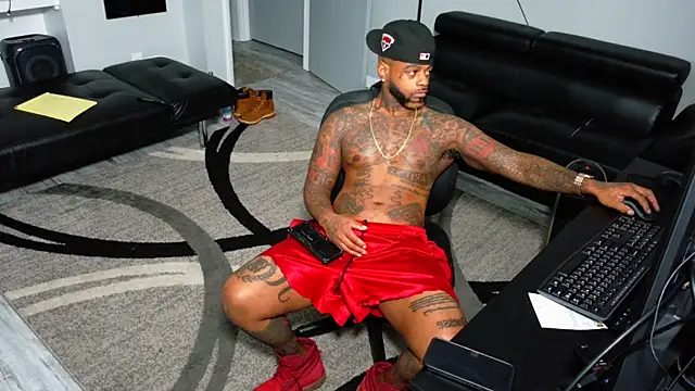 SLANGONDEMHOES's cam snapshot