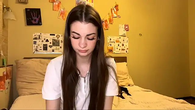 TheRealAnna's cam snapshot