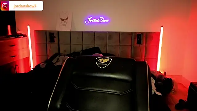 JordanShow's cam snapshot